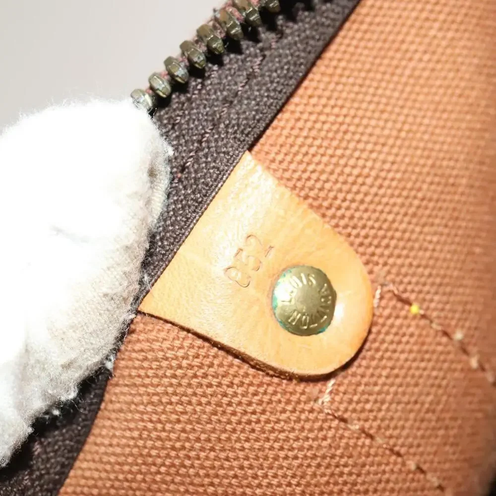 LOUIS VUITTON Monogram Keepall 50 Boston Bag M41426